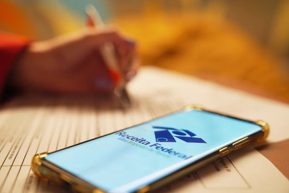 Imposto de Renda 2023: Receita paga 1º lote da restituição nesta quarta