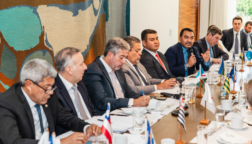 Governador Wanderlei Barbosa participa de encontro com deputado federal Arthur Lira para debater a Reforma Tributária