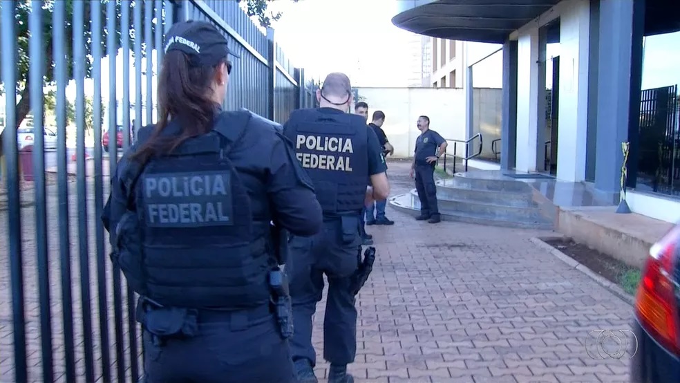 Justiça arquiva processo de condenação de três ex-governadores, construtoras e servidores acusados de improbidade administrativa