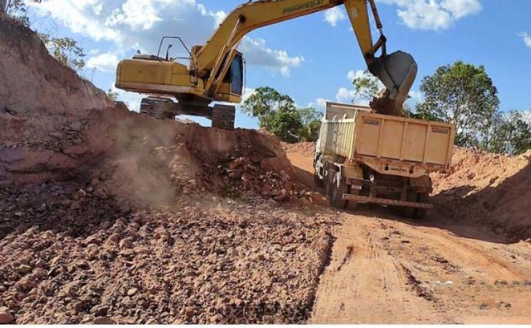 Governo do Tocantins avança nas obras de manutenção de trechos com ladeira na rodovia TO-020, na região de Centenário